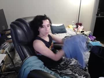 Chrmtcpeacock119 May 03, 2025 Chaturbate stream image