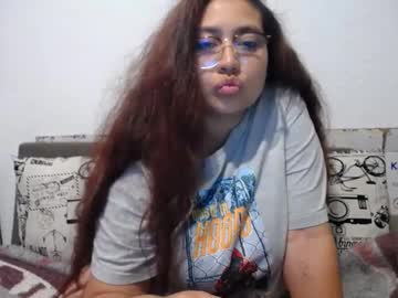 Isabella_Blummm May 03, 2025 Chaturbate stream image