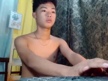 Frunk_Star May 03, 2025 Chaturbate stream image