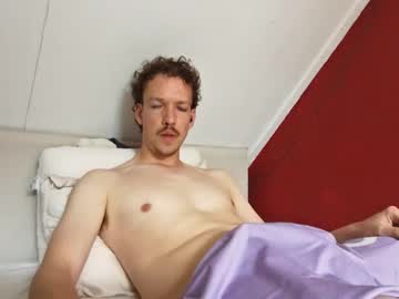 Robin_Sonx May 03, 2025 Chaturbate stream image