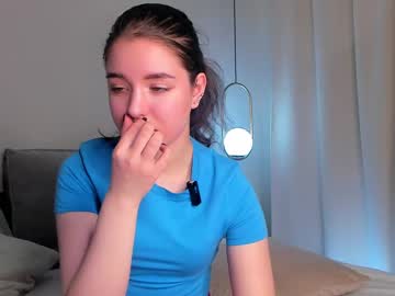 Pureandinnocenta May 03, 2025 Chaturbate stream image