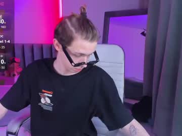 Adrian_Skiba May 03, 2025 Chaturbate stream image