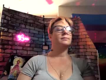 Nakedtruthwithluna May 03, 2025 Chaturbate stream image