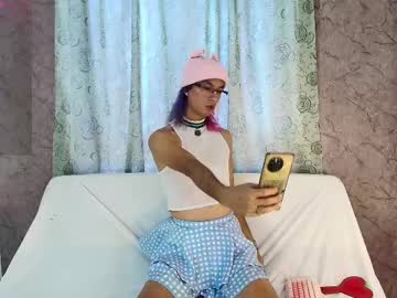 Andy_Strawberry May 03, 2025 Chaturbate stream image
