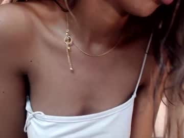 Emma_Brownn__ May 03, 2025 Chaturbate stream image