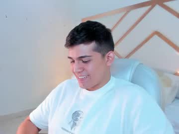 Andres_Foster May 04, 2025 Chaturbate stream image