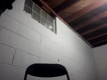Barn455 May 04, 2025 Chaturbate stream image