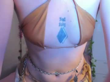 Kalyna__Bacon1 May 04, 2025 Chaturbate stream image