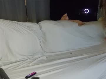 Lukeandali23 May 04, 2025 Chaturbate stream image