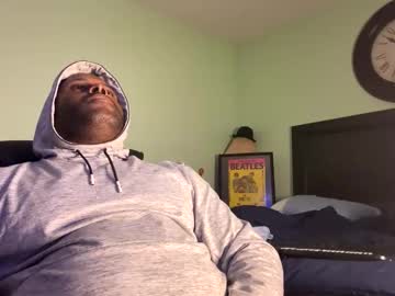 Willwatchwatchbutnot May 04, 2025 Chaturbate stream image