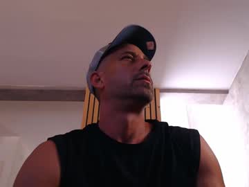 Tinoclandestino May 04, 2025 Chaturbate stream image