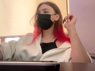 Swettymolly May 04, 2025 Chaturbate stream image