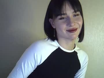 Monicapeach_ May 04, 2025 Chaturbate stream image