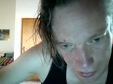 Salsapaul May 04, 2025 Chaturbate stream image