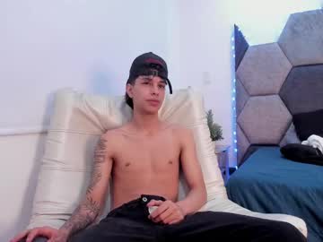 Danger5_ May 04, 2025 Chaturbate stream image