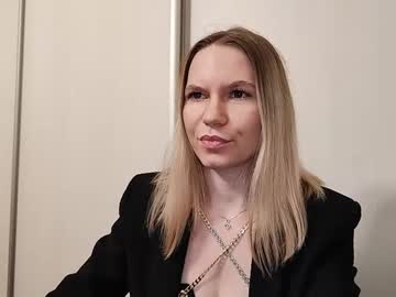 Dianefields May 04, 2025 Chaturbate stream image