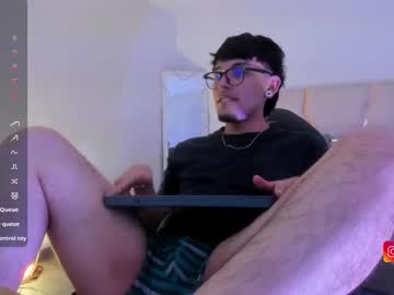 Venrick_Tay May 04, 2025 Chaturbate stream image