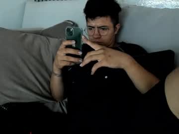 Irina_Ross May 04, 2025 Chaturbate stream image