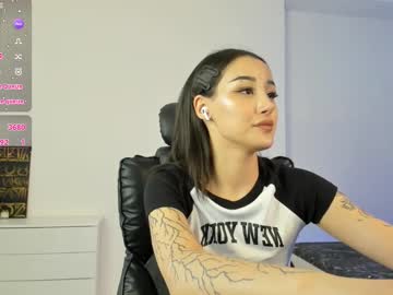 Ariana_Bambii May 05, 2025 Chaturbate stream image