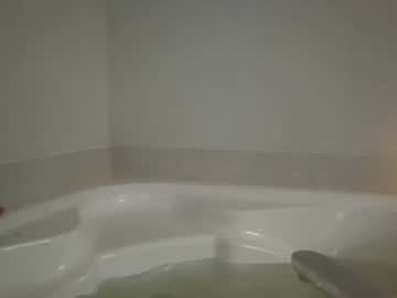 Carleyquinn42183 May 05, 2025 Chaturbate stream image