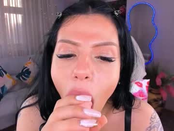 Evelynasool May 05, 2025 Chaturbate stream image