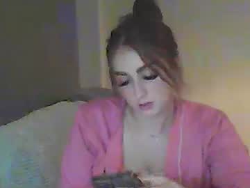 Irishcherry May 05, 2025 Chaturbate stream image