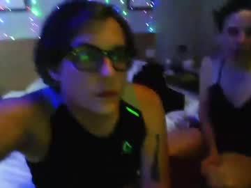 Moorgasm3437 May 05, 2025 Chaturbate stream image