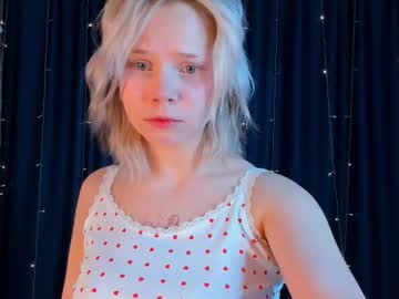 Sooft_Girl May 05, 2025 Chaturbate stream image