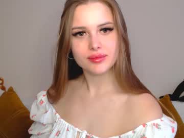 Emily_Heels May 05, 2025 Chaturbate stream image