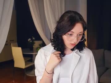 Elwinehartford May 05, 2025 Chaturbate stream image