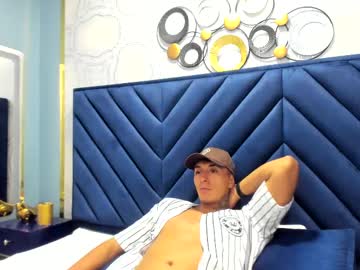 Andresghost_ May 05, 2025 Chaturbate stream image