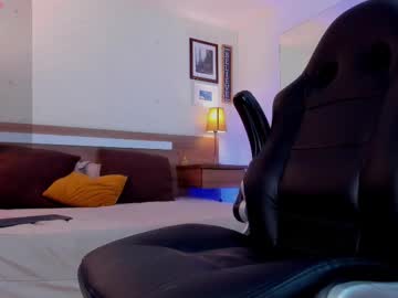 Troystonee May 05, 2025 Chaturbate stream image