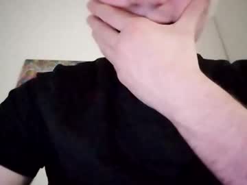 22fish22_ May 05, 2025 Chaturbate stream image