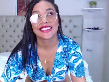 Viicky_Collins May 05, 2025 Chaturbate stream image