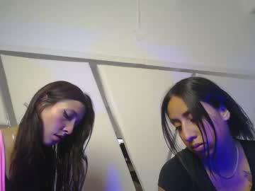Ashley_And_Kataleya May 05, 2025 Chaturbate stream image