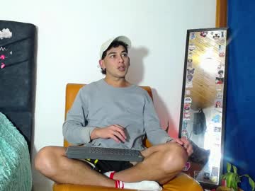 Aaron_Speitzer May 05, 2025 Chaturbate stream image