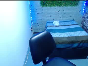Charlotte_Rouxx May 05, 2025 Chaturbate stream image