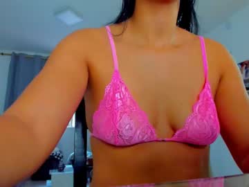 Iam_Your_Fantasy May 05, 2025 Chaturbate stream image