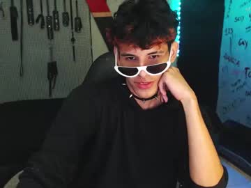 Valak_Connors May 05, 2025 Chaturbate stream image