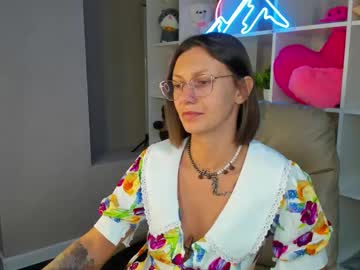Esther_Lewiss May 06, 2025 Chaturbate stream image