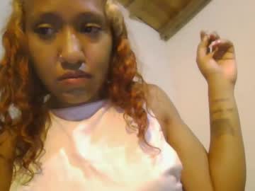 Rocxi_Low May 06, 2025 Chaturbate stream image