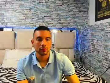Bluntt25 May 06, 2025 Chaturbate stream image