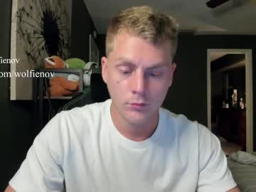 Wolfiell May 06, 2025 Chaturbate stream image