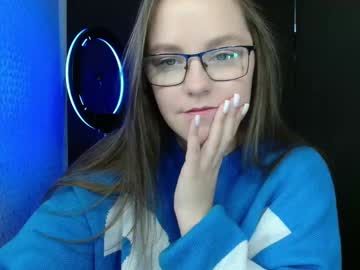 Nikamuur May 06, 2025 Chaturbate stream image