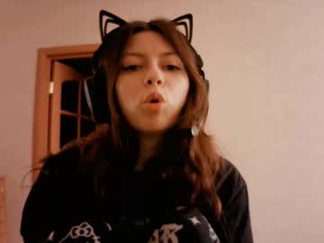 Dawndollins May 06, 2025 Chaturbate stream image