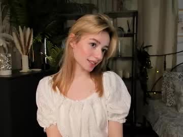Wi11ow_Whisper May 06, 2025 Chaturbate stream image