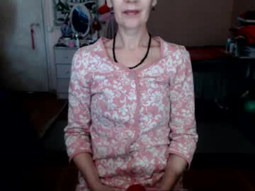 Kiuminberry May 06, 2025 Chaturbate stream image