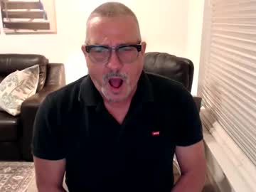 Silveroli187 May 06, 2025 Chaturbate stream image