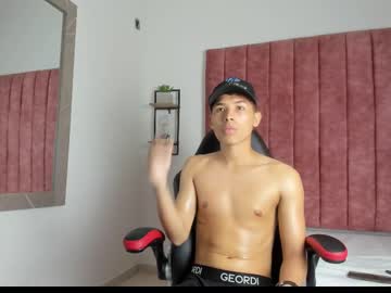 Dash_Stryker1 May 06, 2025 Chaturbate stream image