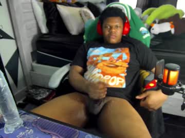 Shrileden23 May 06, 2025 Chaturbate stream image